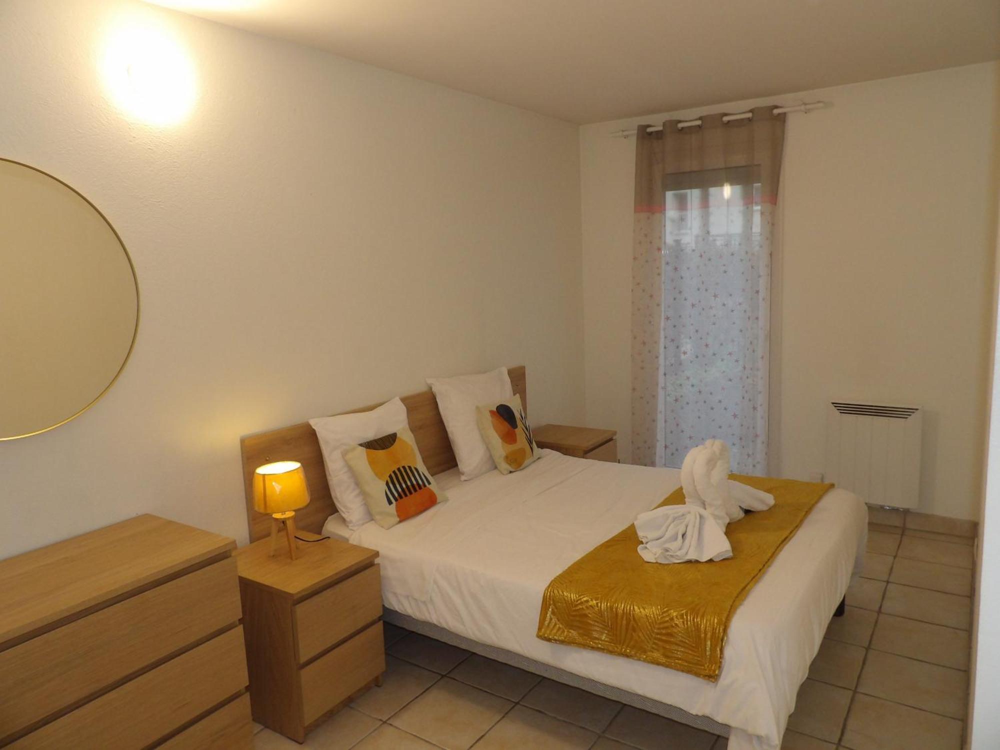 Le Cosy Wiener *Paris*Gare A 300 M*Disneyland* Champs-Sur-Marne Buitenkant foto